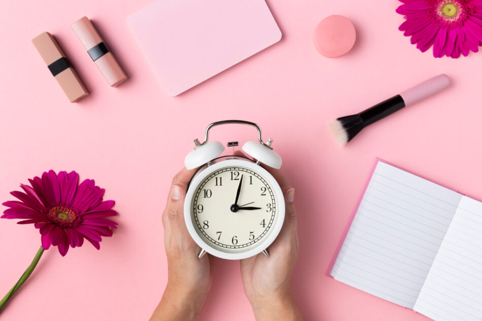 How long does it take to create salon website?