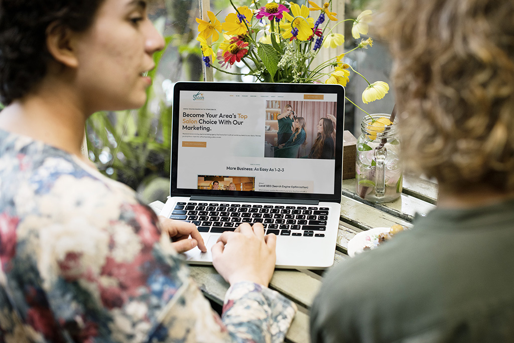 Crafting Distinct Salon Brands: 10 Essentials for Standing Out Online