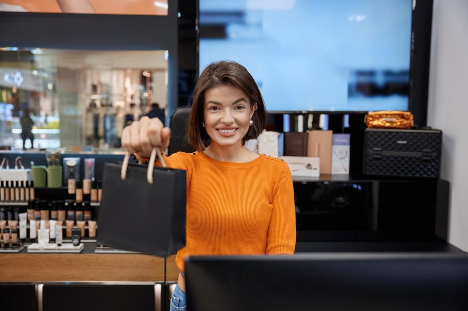 How to Create an Irresistible Loyalty Program for Your Salon